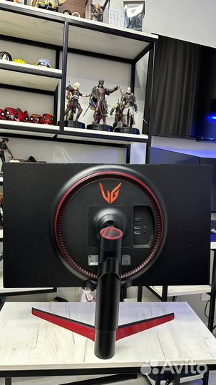 Игровой монитор LG UltraGear 27 дюймов