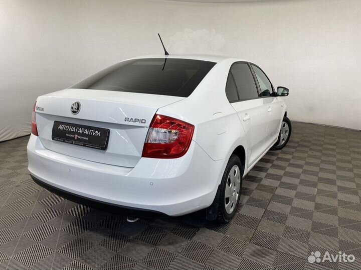 Skoda Rapid 1.6 МТ, 2015, 170 017 км