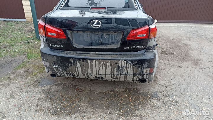 Lexus is 250 в разбор