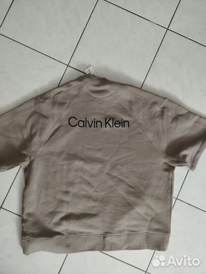 Calvin klein футболка женская