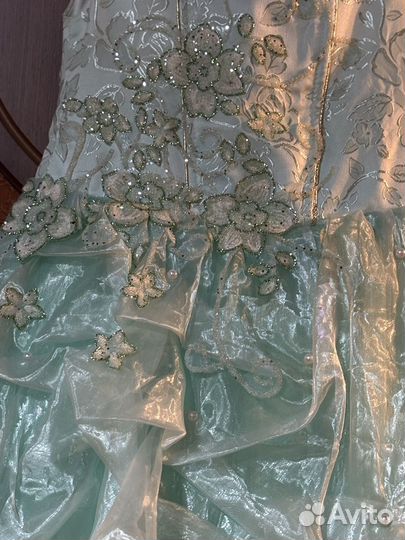 Платье праздничное для девочки 140-152