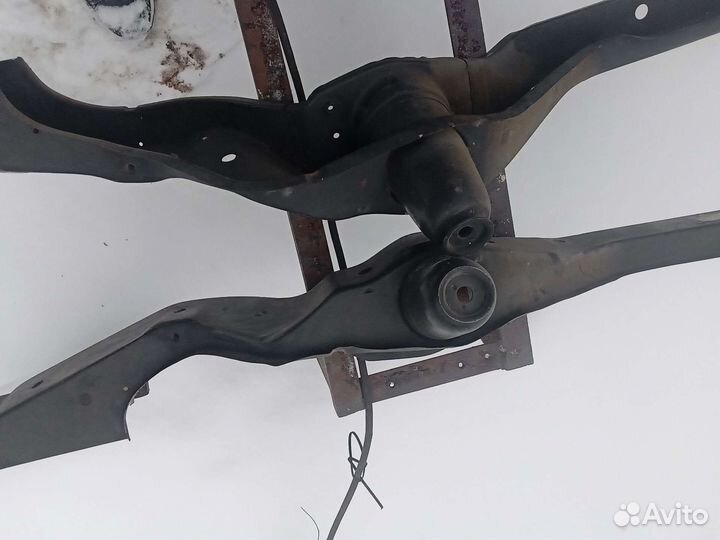 Заднии лонжероны для Mercedes Benz w108, w109