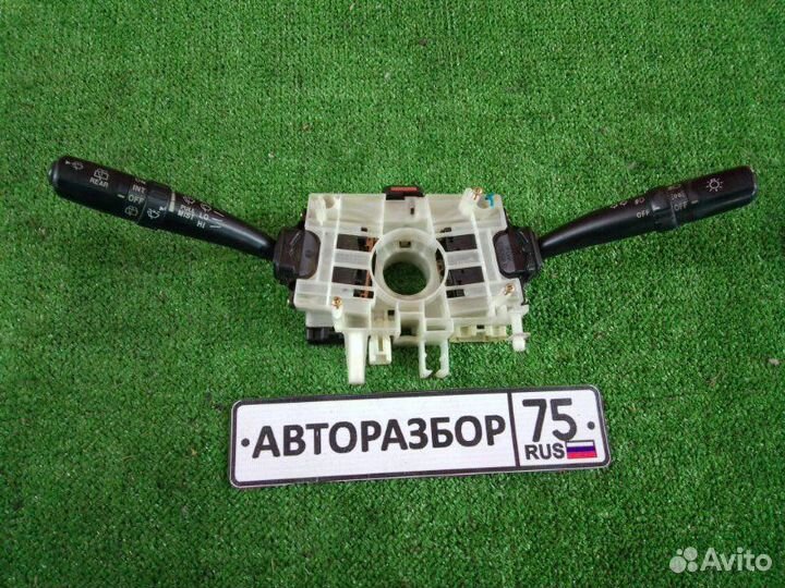 Блок подрулевых переключателей Subaru Forester SG5