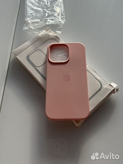 Чехол на iPhone 13 pro