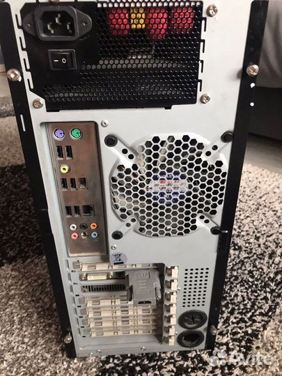 Компьютер системный блок