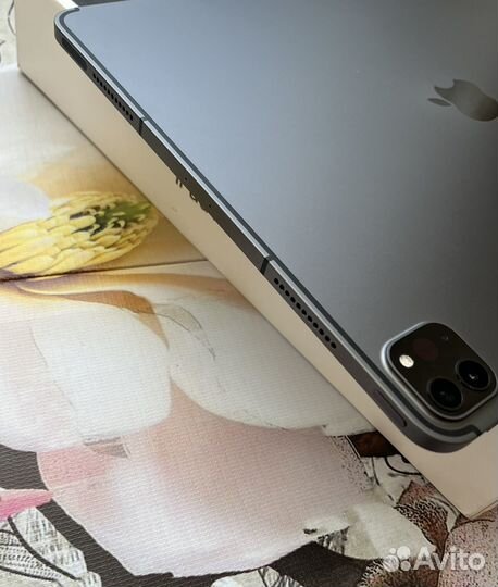 iPad Pro 12.9 M1 2021g 2Tb Celluar