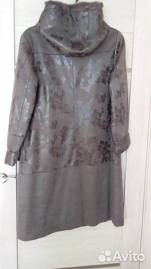 Пальто демисезонное