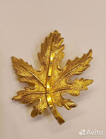 Винтажная брошь Чехословакия