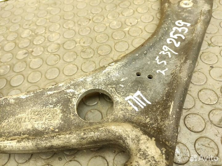 Рычаг передний Volkswagen Tiguan 5N cawb 2.0 TSI