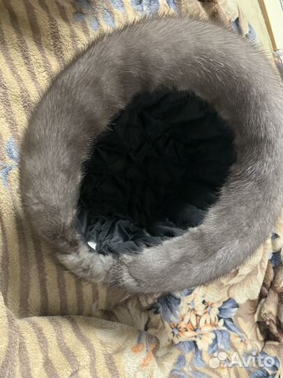 Зимняя меховая женская шапка