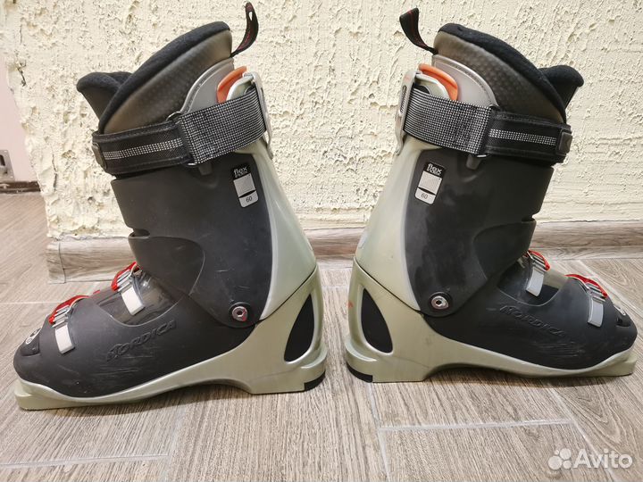 Горнолыжные ботинки Nordica W5.2