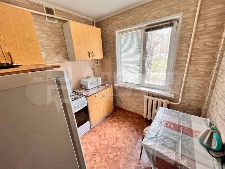 1-к. квартира, 35 м², 1/4 эт.