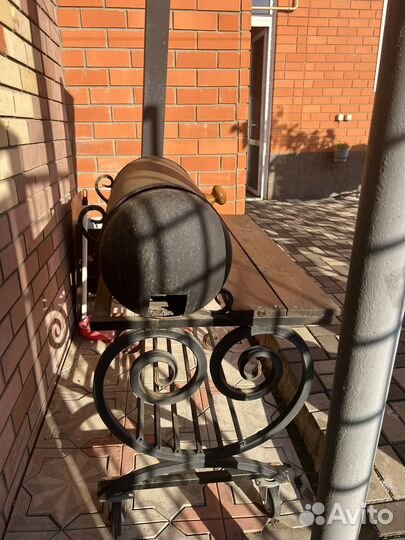 Мангал с крышей