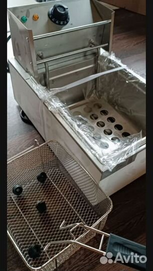 Фритюрница новая