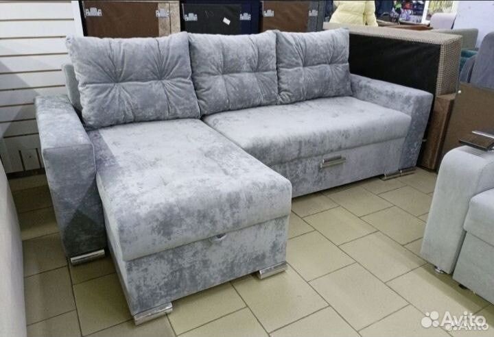 Диван Кглавой #473