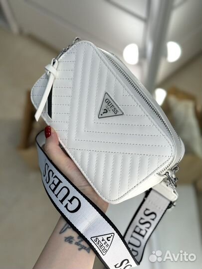 Guess кросс-боди