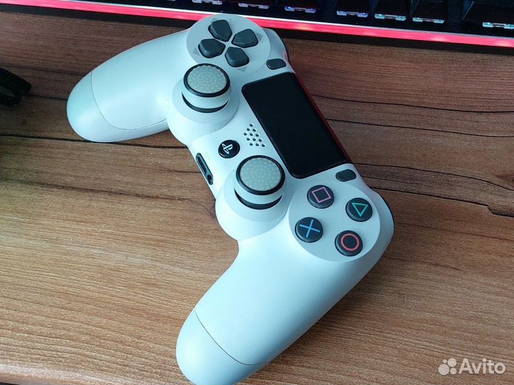 Геймпад sony dualshock 4