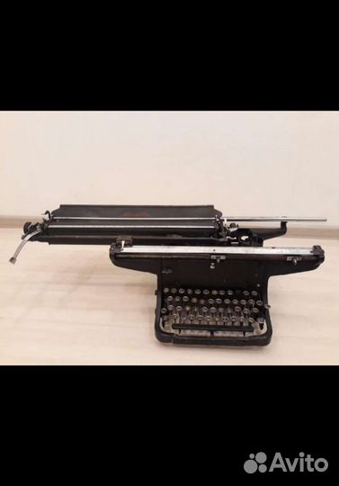 Печатная/пишущая машинка 