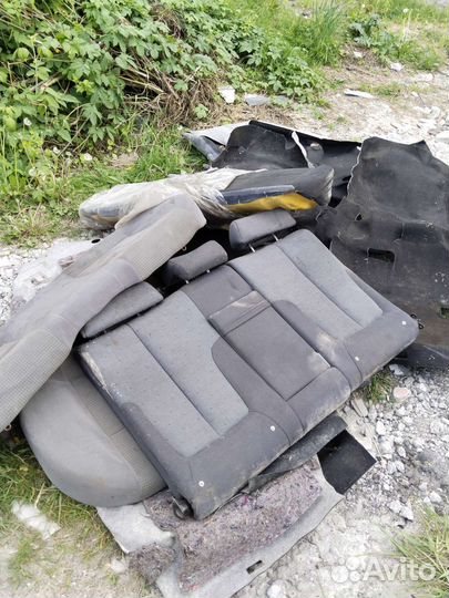 Сиденье заднее logan