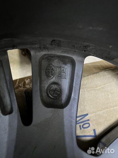 Литые диски на Тойота Рав 4