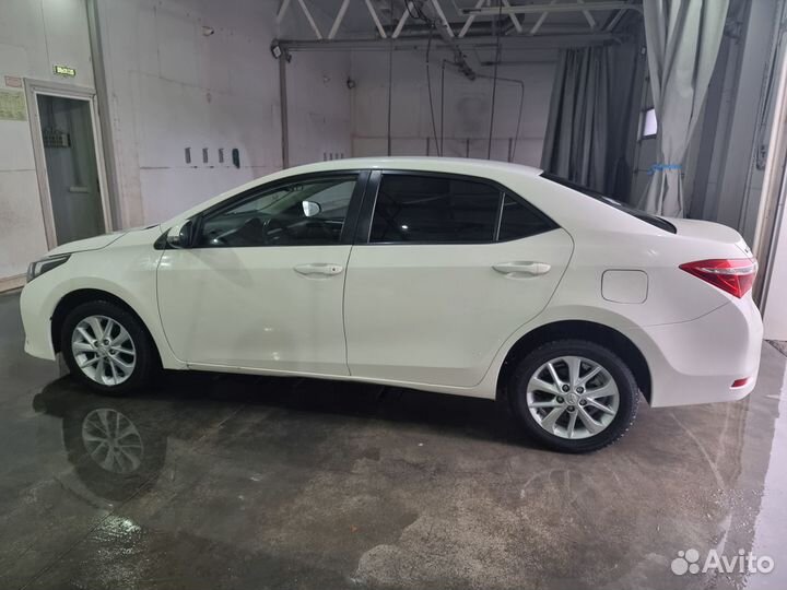 Toyota Corolla 1.6 CVT, 2015, 250 000 км