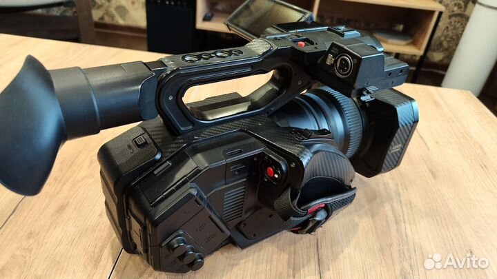 Видеокамера panasonic dvx 200