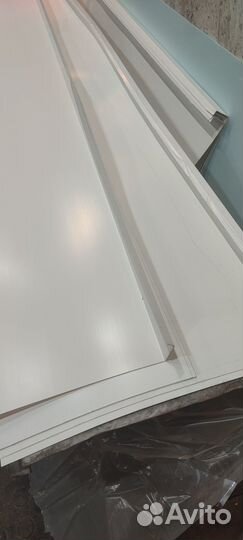 Ремонт подоконника с помощью накладки