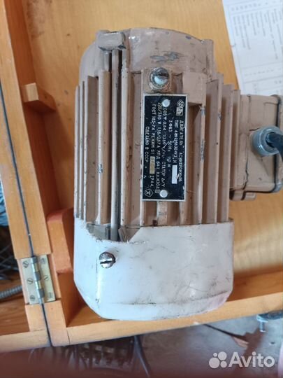 Электродвигатель