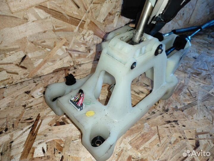 Кулиса МКПП Mitsubishi Lancer CY3A 4B10 2008