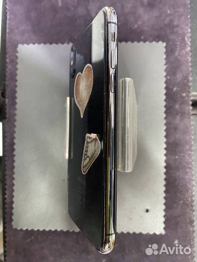 iPhone X, 64 ГБ