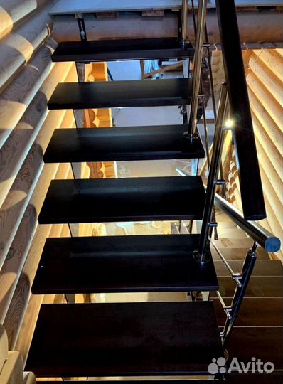 Метлличесакую лестницу Изготовим
