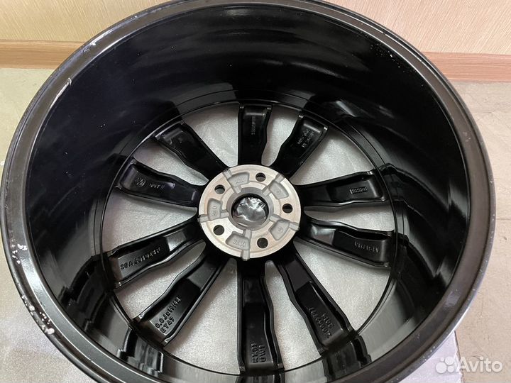 Новый диск R19 Suzuka Tiguan T-Rok