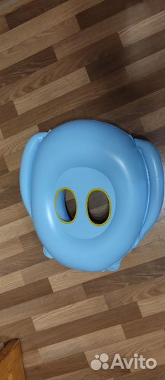 Надувной круг с рулем