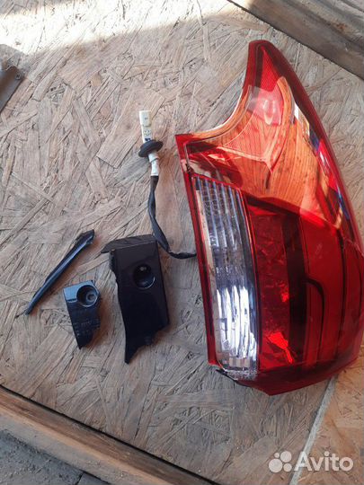 Фонарь задний левый Mitsubishi Outlander 3 2016