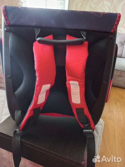 Школьный рюкзак