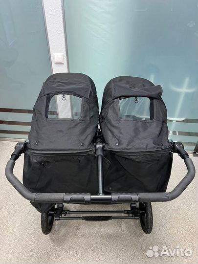 Прогулочная коляска Bumbleride Indie Twin