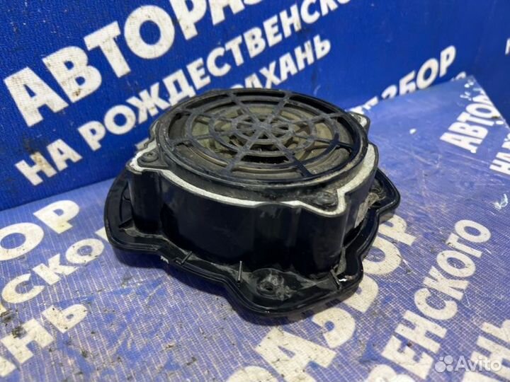 Динамик Peugeot 308 хэтчбек 2012