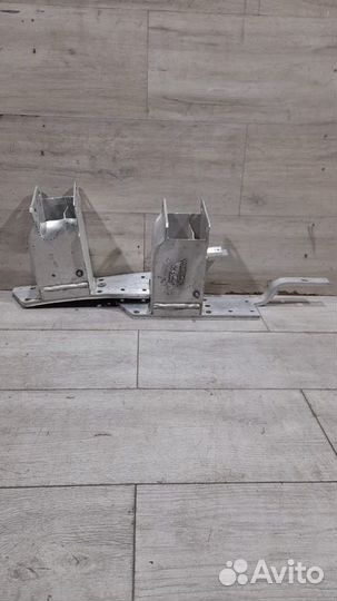 Кронштейн переднего усилителя левый Bmw X5 F15