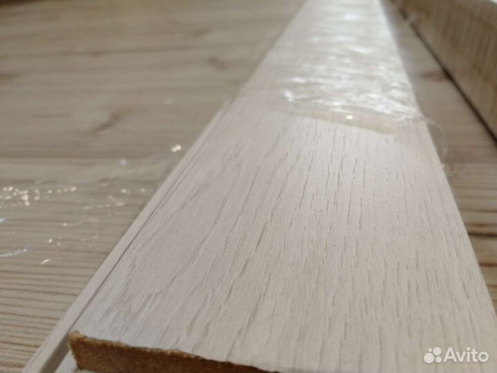 Дверь межкомнатная 600 новая, без двух наличников