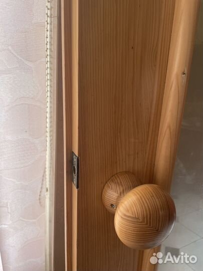 Дверь входная для бани из липы