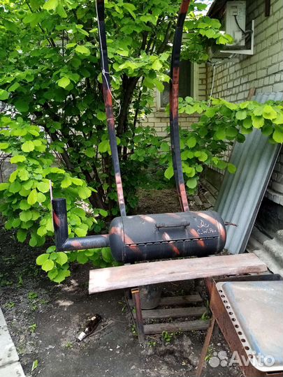 Мангал с крышей