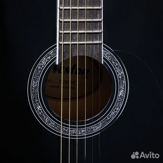 Акустическая гитара Veston + Аксессуар