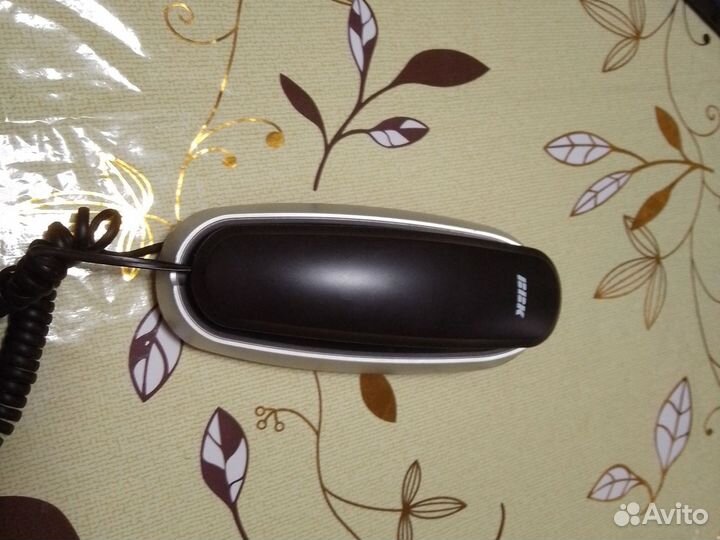 Продам телефон BBK