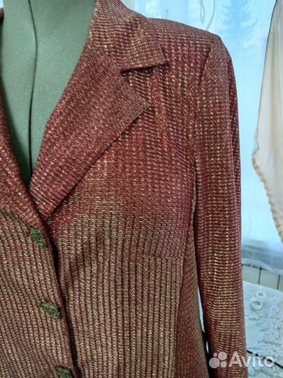 Костюм новый