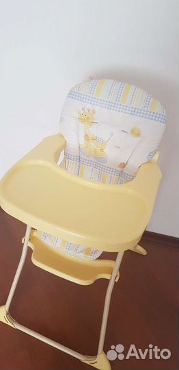 Детский стульчик для кормления