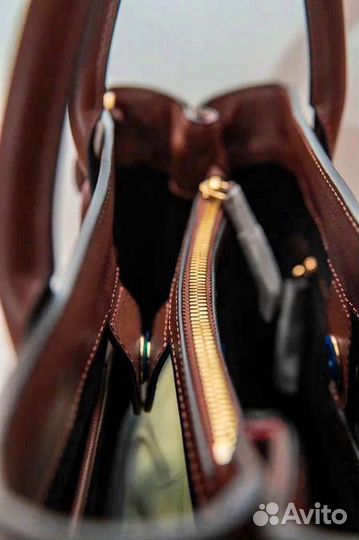 Женская сумка Burberry с быстрой доставкой