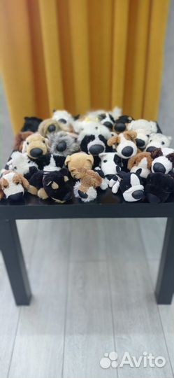 Коллекция игрушечных собак