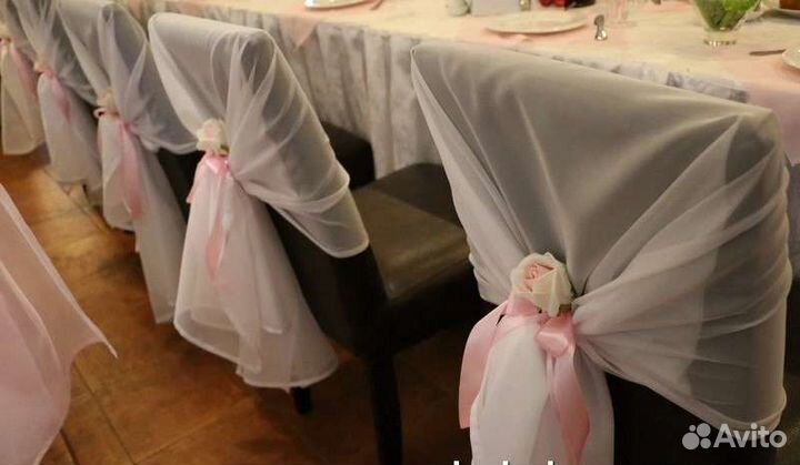 Чехлы на стулья белые