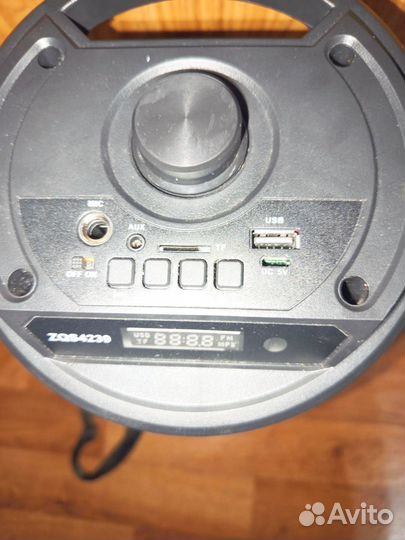 Блютуз колонка