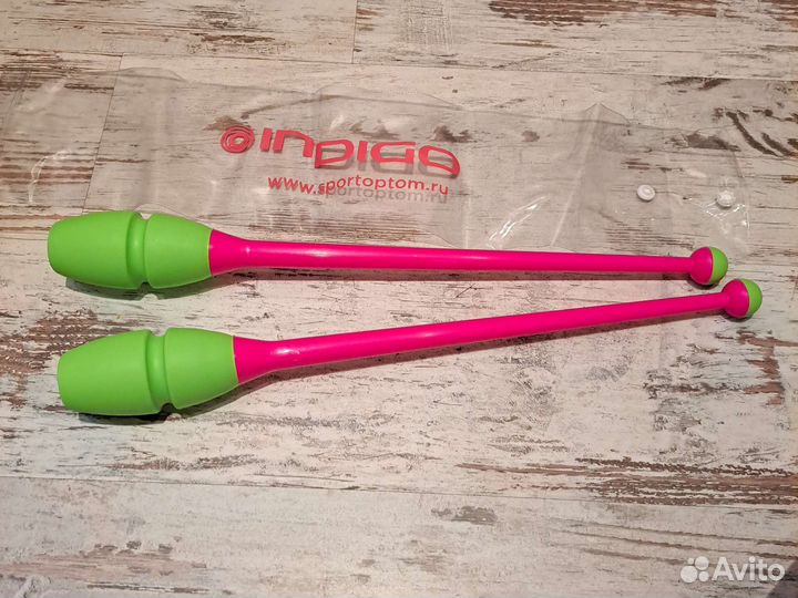 Булавы гимнастические 41см